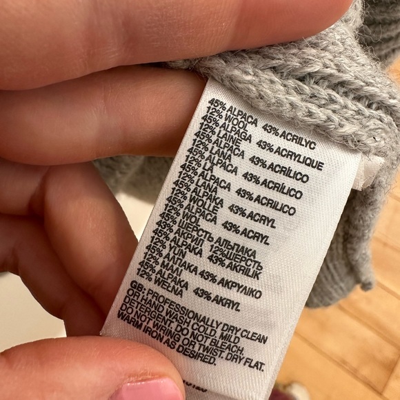 The North Face alpaca/wool blend sweater dress - Picture 3 of 8